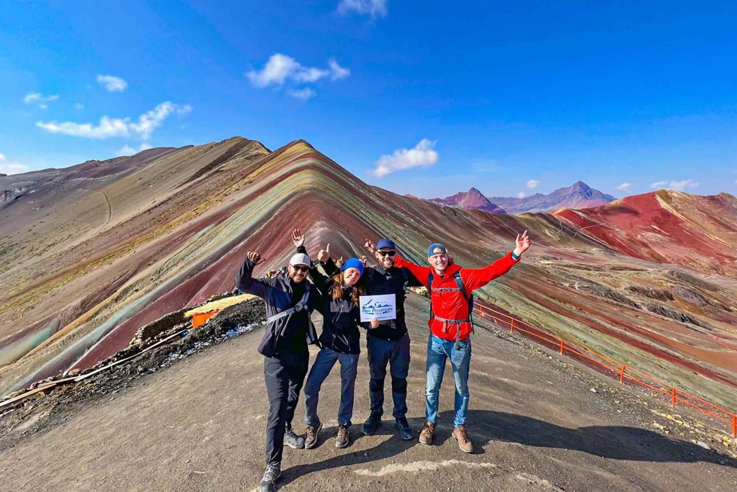 Depuis Cusco : Journée complète Montagne Arc-en-ciel + Vallée Rouge | PRIVÉE