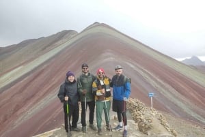 From Cusco: Guided Trip to Rainbow Mountain (6:30am option)