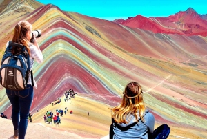 From Cusco: Guided Trip to Rainbow Mountain (6:30am option)