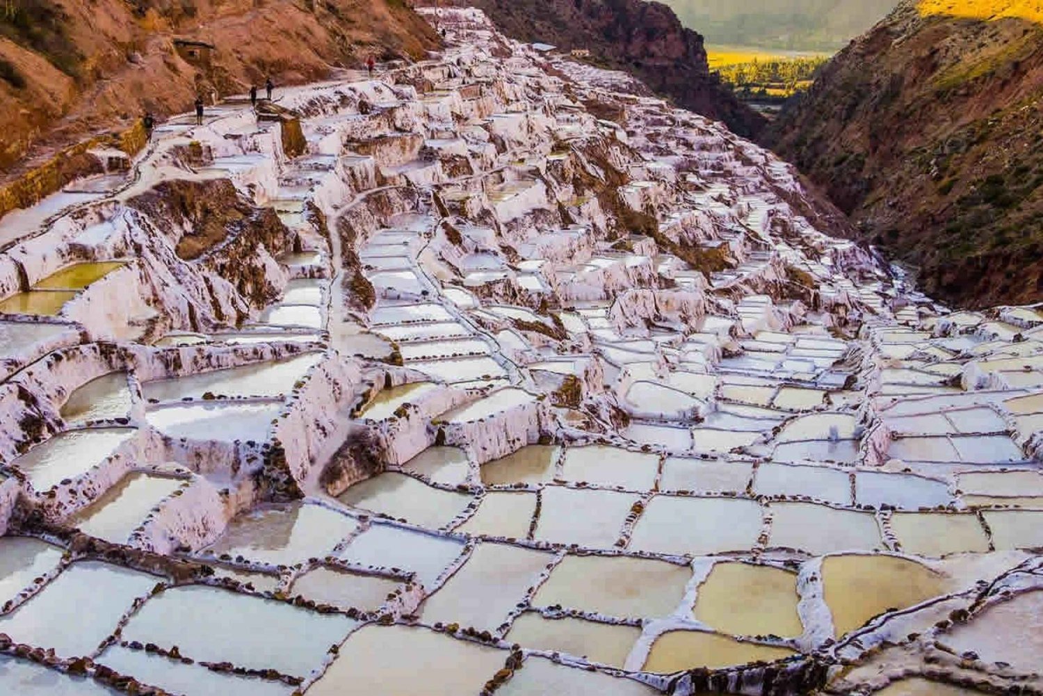 Von Cusco: Tour nach Moray, den Salzminen von Maras und zu den Webern von Chinchero