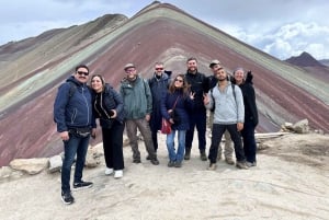 From Cusco:Hike toVINICUNCAmountain with natural Andean food