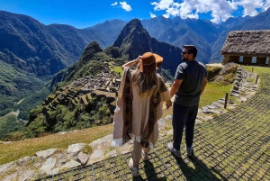 Fra Cusco: Machu Picchu 2-dages tur med togbilletter