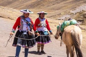 Vanuit Cusco: Machu Picchu en Regenboogberg 2-daagse tour