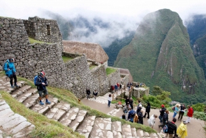 Cuscosta: Machu Picchu ja Sateenkaarivuori 2-päiväinen retki