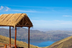 From Cusco: Pallay Punchu Hike and Raqchi Visit with Meals