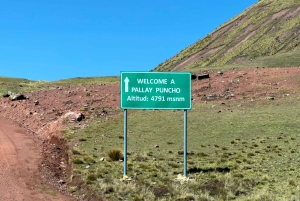 From Cusco: Pallay Punchu Hike and Raqchi Visit with Meals
