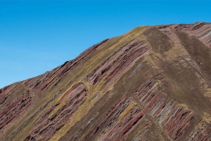 From Cusco: Pallay Punchu Hike and Raqchi Visit with Meals