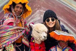 Från Cusco: Vandring till Rainbow Mountain med tidig tillgång och lunch