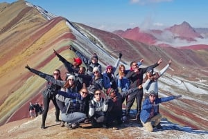 Vanuit Cusco: Regenboog bergwandeling met lunch