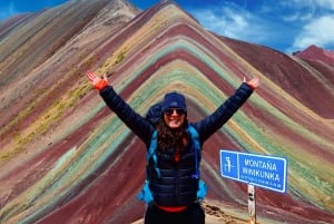 Cusco: Montanha Arco-Íris, Vale Vermelho - Excursão matinal com serviço de busca