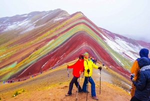 From Cusco: Rainbow Mountain Full Day Trek with Meals
