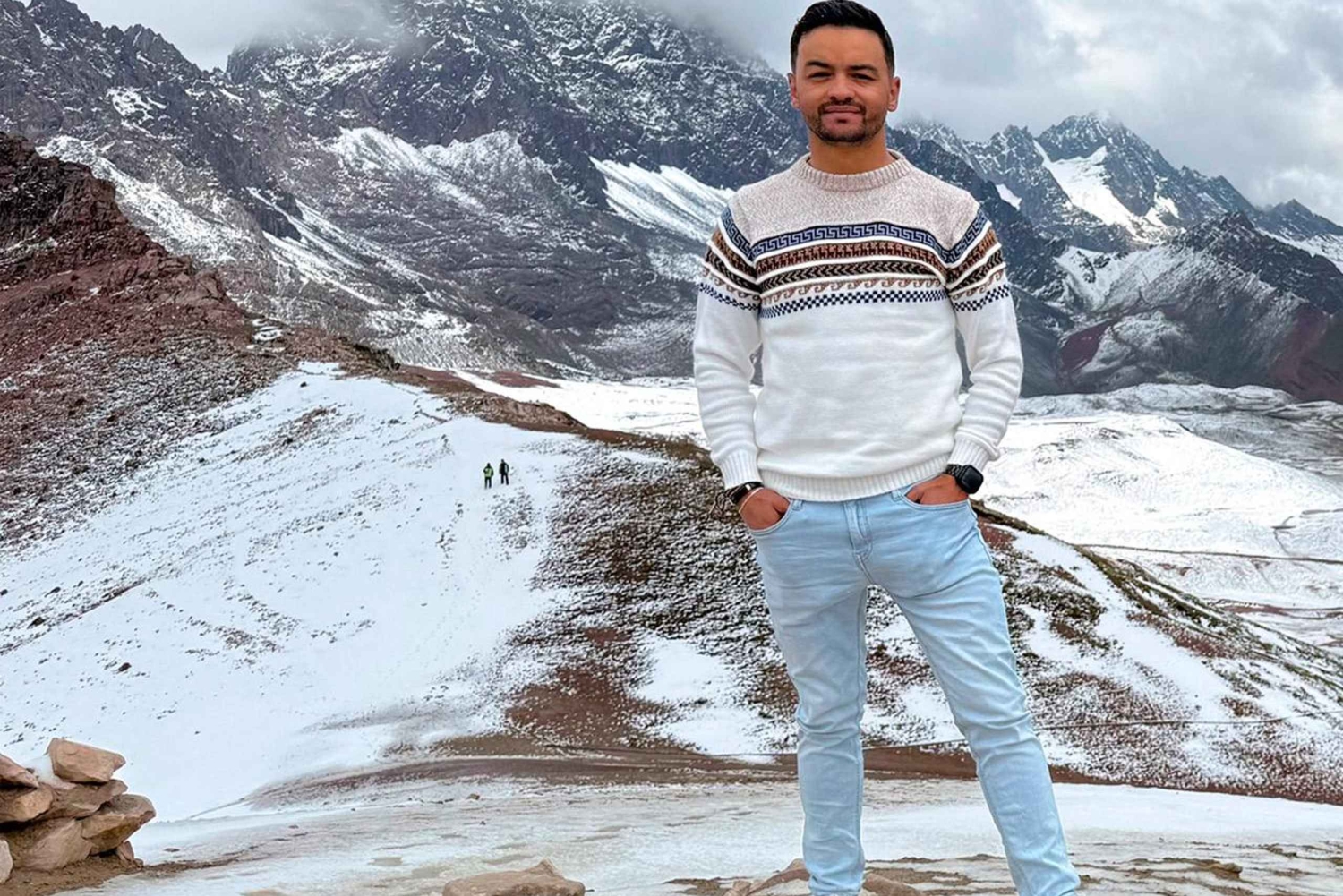 From Cusco: Rainbow Mountain Tour with late departure and lunch