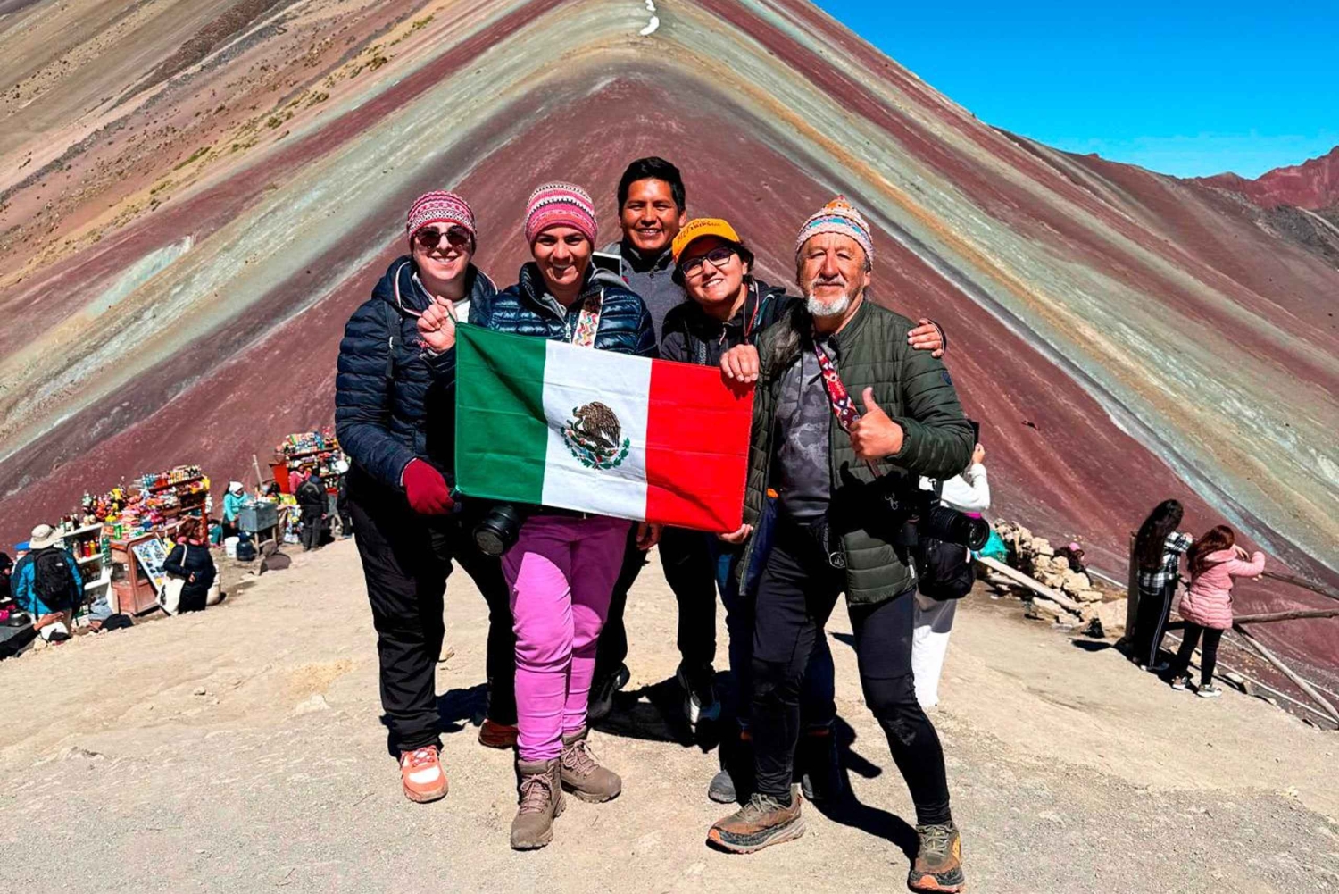From Cusco: Rainbow Mountain Tour with late departure and lunch