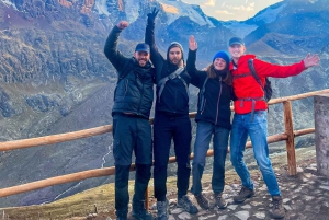 Desde Cusco: Día Completo Montaña Arco Iris + Valle Rojo | PRIVADO
