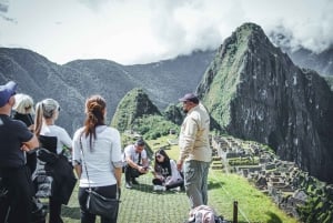 Cuscosta: Cusco: Pyhä laakso & Machu Picchu 2 päivän kiertoajelu junalla