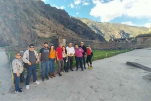 Från Cusco: Sacred Valley Tour med transfer till Ollantaytambo