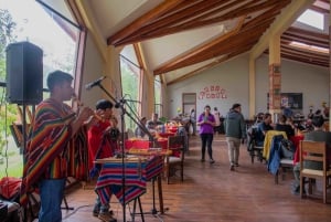 Cusco: Pyhä laakso ja paluukuljetus Ollantaytamboon