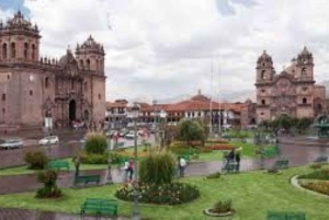 De Cusco a Ollantaytambo: Un viaje lleno de destellos.