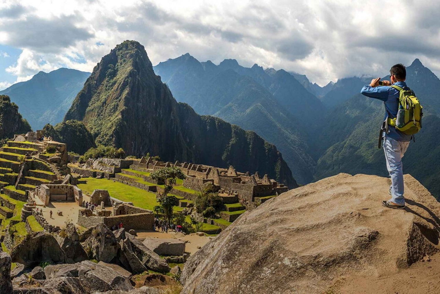 Desde Cusco: Viaje en tren y visita guiada a Machu Picchu
