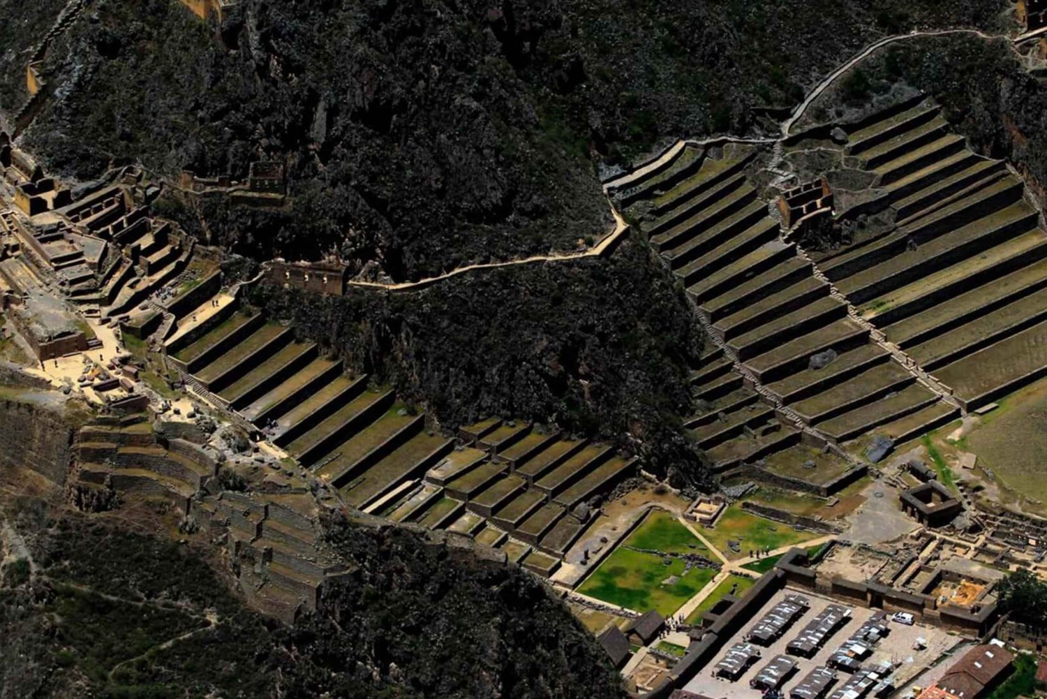 クスコ発：オリャンタイタンボへ移動