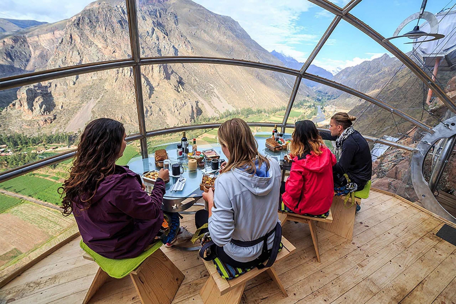 Vanuit Cusco: Via Ferrata en Sky Lodge Zipline