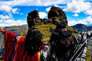 From Cusco: Waqrapukara Hike Full-Day Tour With Meals