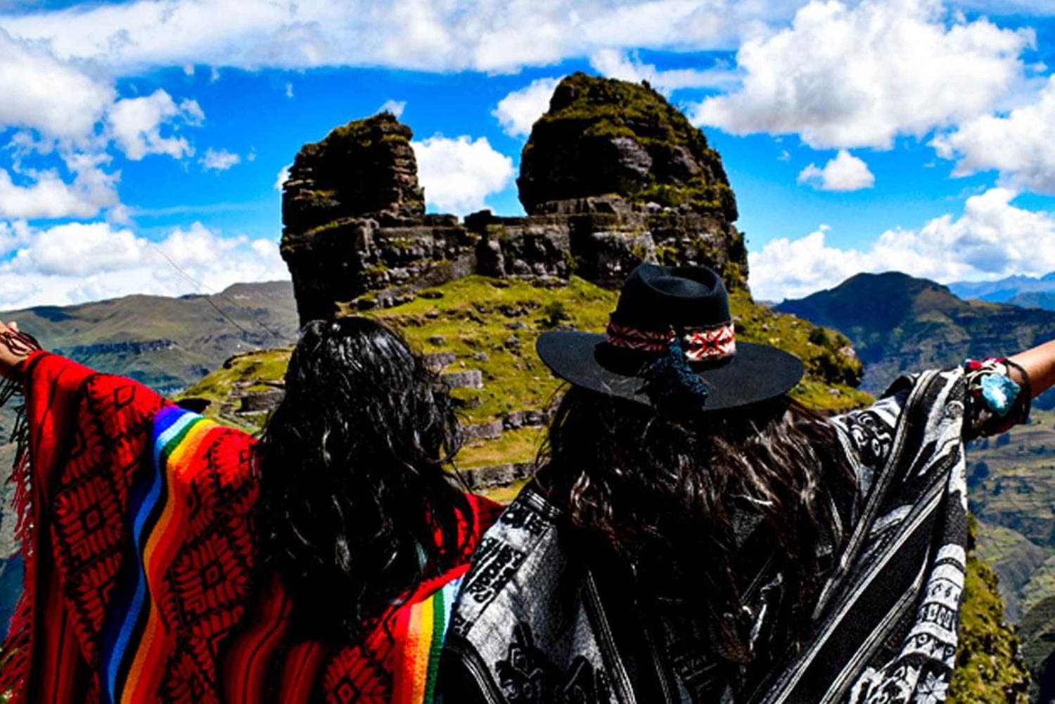 Z Cusco | Waqrapukara, twierdza Inków w kształcie rogu