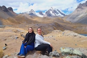 From Cuzco: Ausangate 7 Lagoons Tour with Andean Ritual