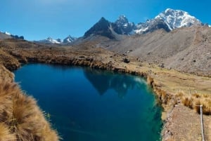 Från Cusco: 7 Lakes Ausangate Trek med frukost och lunch