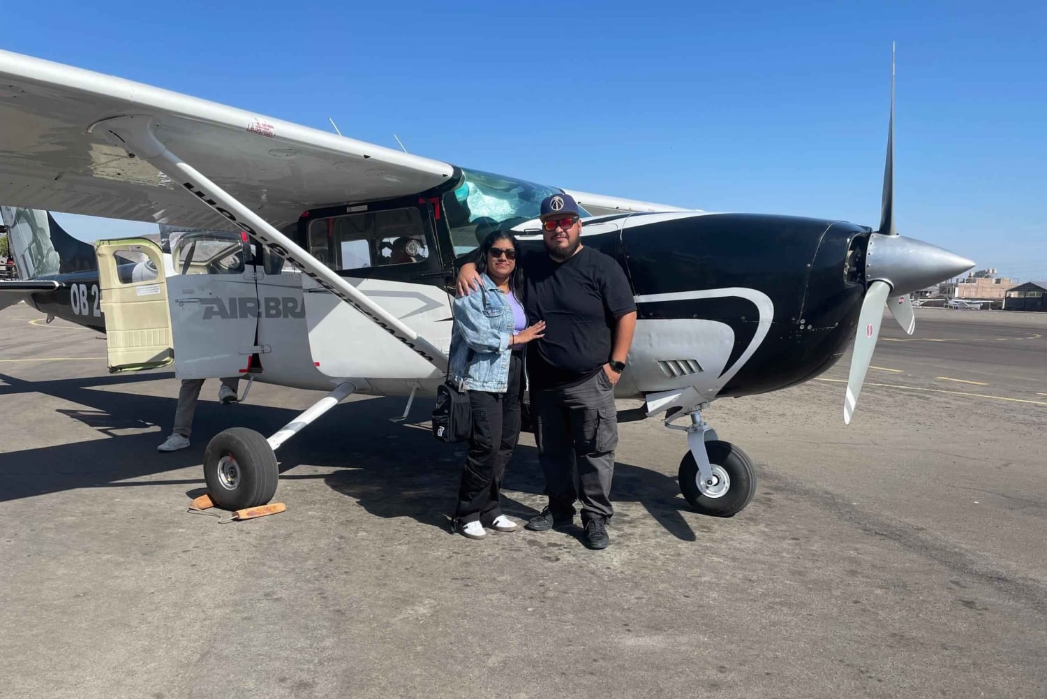 From Huacachina: 1-day excursion with a flight over the Nazca Lines