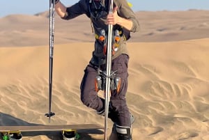 Huacachina: Sandboarding/Sandskiing-upplevelse vid solnedgången på galna buggy