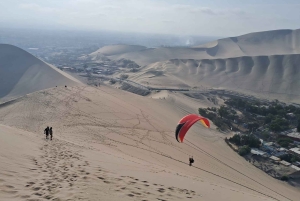 From Huacachina: Paragliding flight over the desert