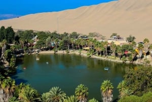 de Huacachina: Buggy al Atardecer y Sandboard en las Dunas