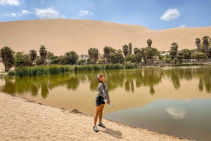 z Huacachina: Buggy o zachodzie słońca i sandboarding na wydmach
