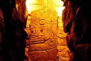 Von Huaraz: Ganztagestour nach Chavín de Huántar mit Mittagessen