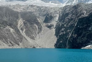 Desde Huaraz: Caminata a la Laguna 69