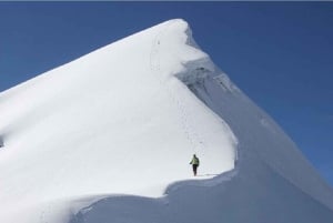 Fra Huaraz: Nevado Vallunaraju 2-dagers guidet tur med delt transport
