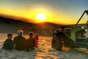 From Ica or Huacachina: Sunset dune buggy & sandboarding