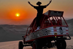 Z Huacachina: Sandboarding na pustyni Ica o zachodzie słońca