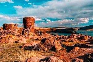 From La Paz: 2-Day Tour to Isla del Sol & Lake Titicaca