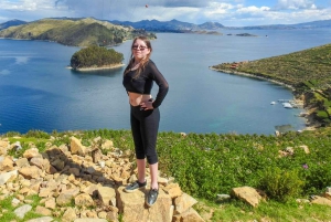 Desde La Paz: Excursión de un día al Lago Titicaca y la Isla del Sol