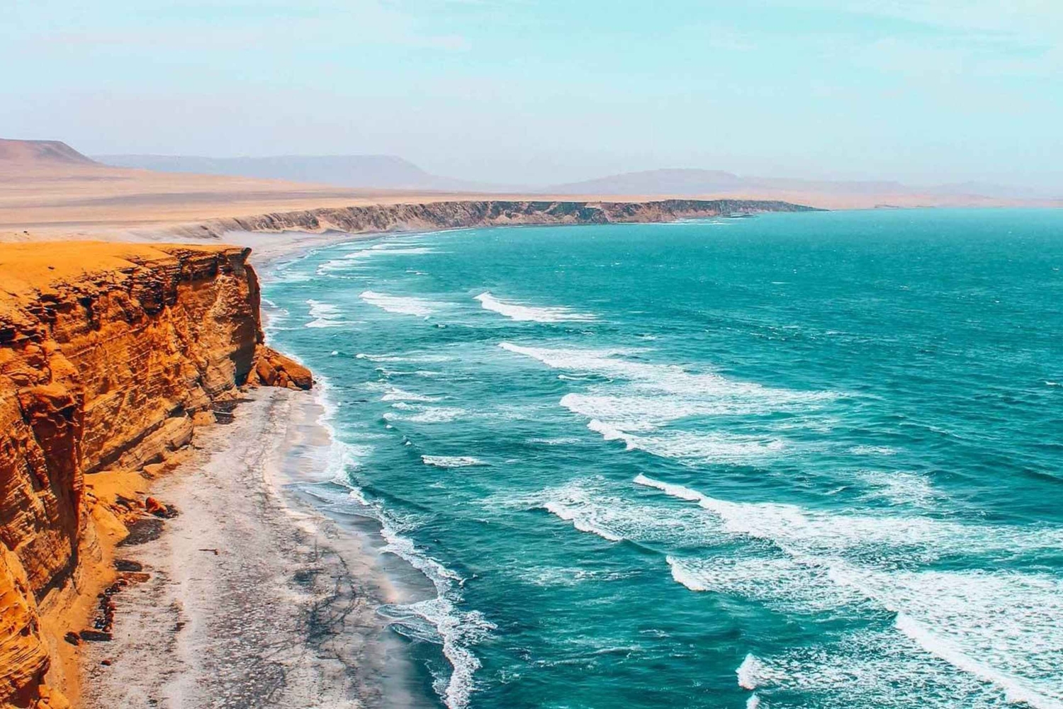 Depuis Lima : 1 journée Îles Ballestas + Oasis de Huacachina