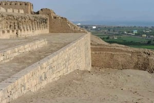 Из Лимы: экскурсия по городу с катакомбами и руинами инков Пачакамак