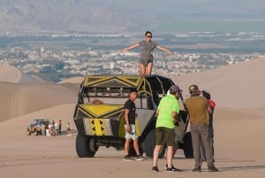 From Lima: Full-Day Tour of Islas Ballestas and Huacachina