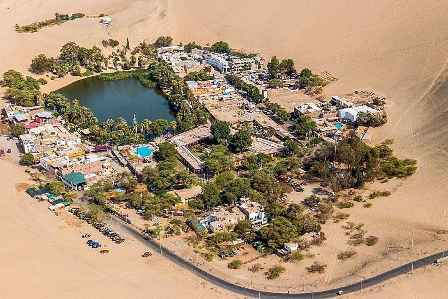 Da Lima: escursione di un giorno alle Linee di Nazca e al deserto di Ica