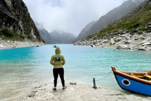 Lima: Huarazin parhaat palat (Laguna Paron, Rocotuyoq ja Congelada) 2 päivässä