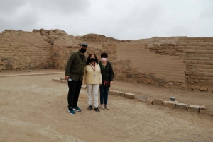 From Lima: Pachacamac Archaeological Tour & Lunch Show