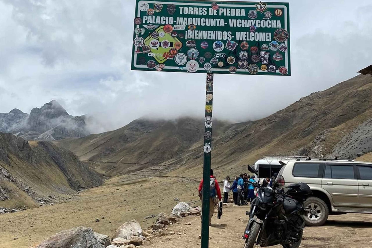 Z Limy: prywatna jednodniowa wycieczka do Vichaycocha i Laguna Azulcocha
