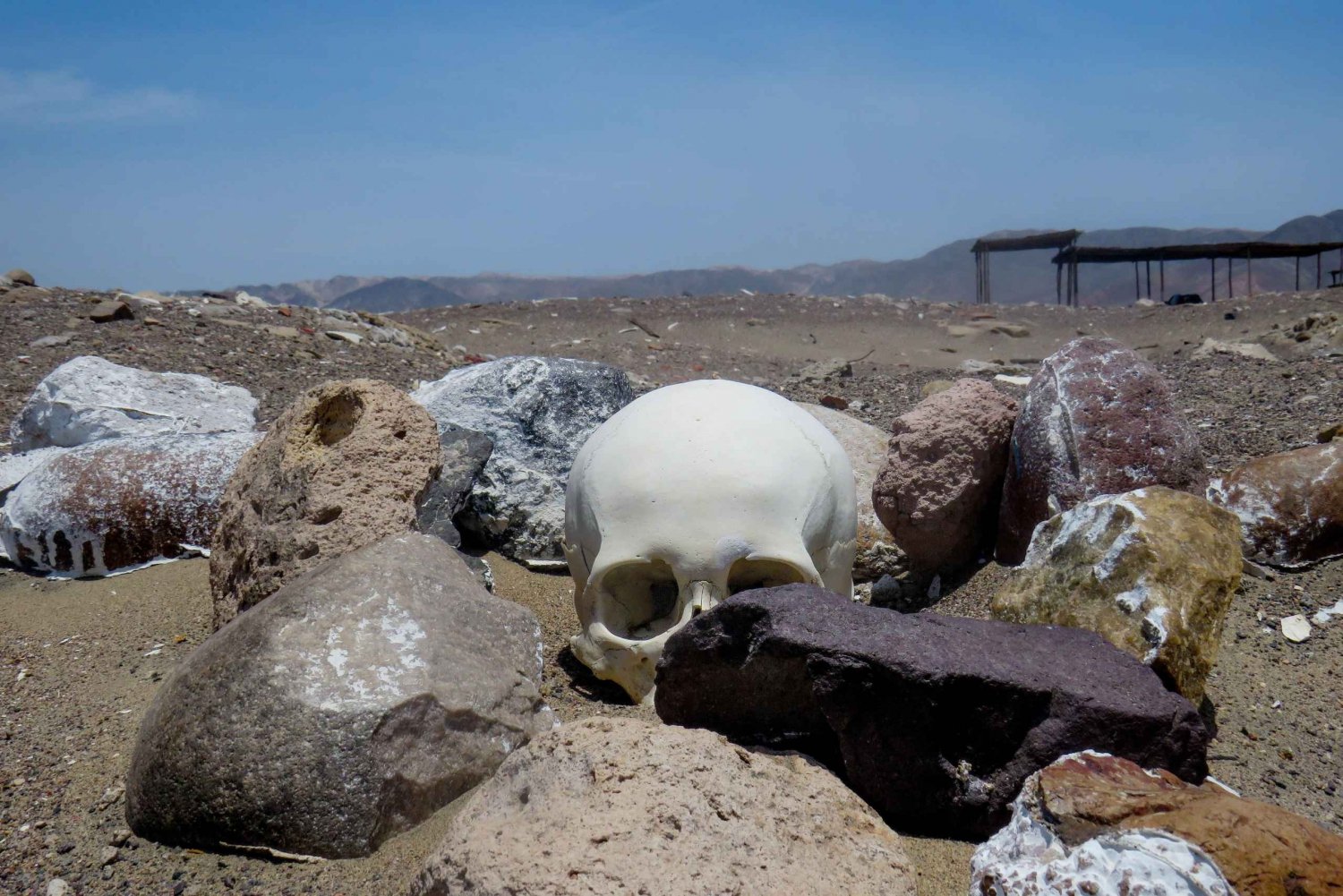 From Nazca: Chauchilla Cemetery Tour and Artisans Workshop