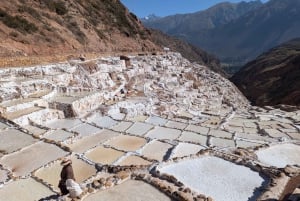Fra Ollantaytambo: Moray, saltminer, Chinchero slut i Cusco